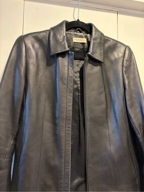 Lord & Taylor Women's Vintage 100% Leather Black Jacket Zip-up 4 Super Soft